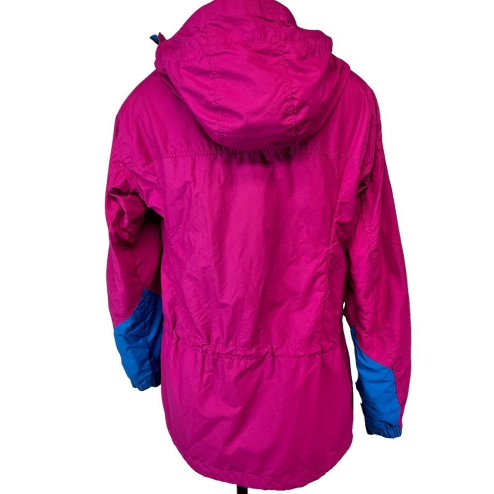Patagonia Women's Magenta Jacket with Blue & Orange Accents - Picture 3 of 16